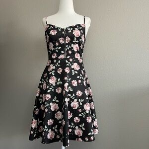 Tally Weijl brand Aline floral dress zip front closure size small